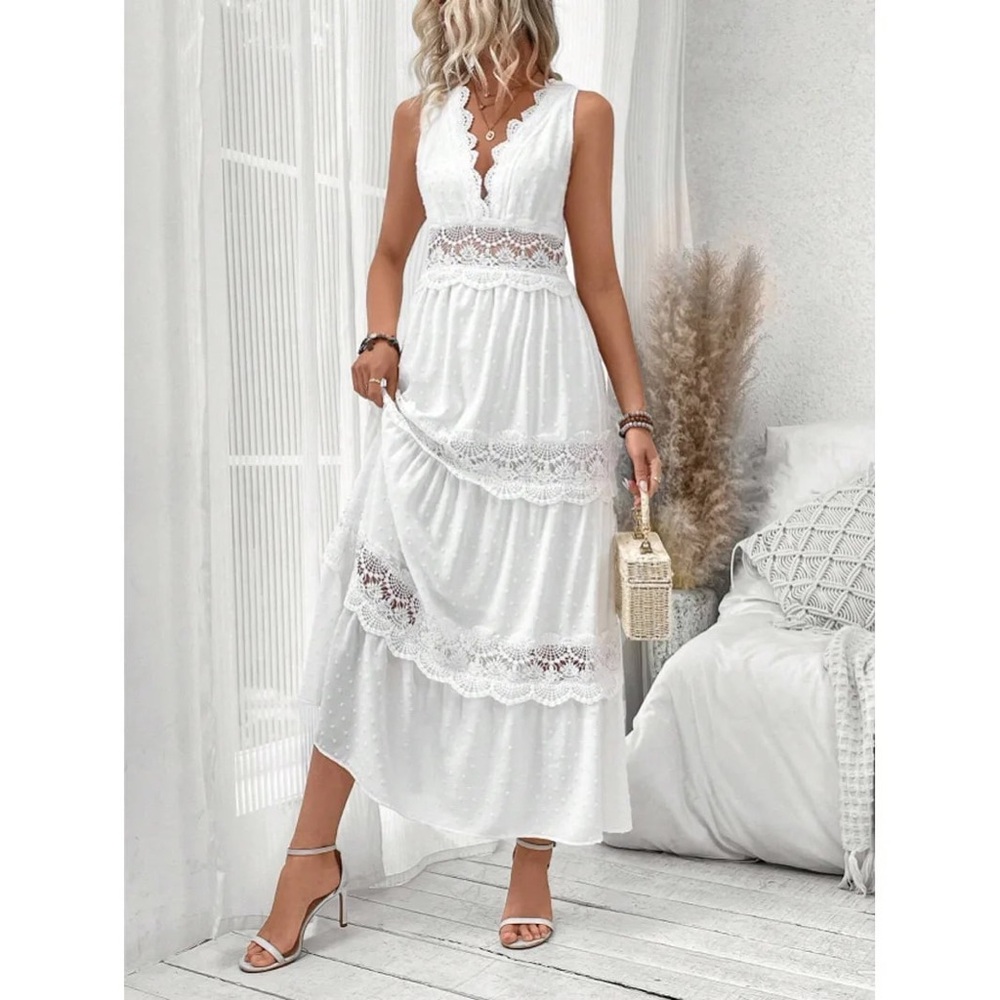 Elegant White Lace Maxi Dress